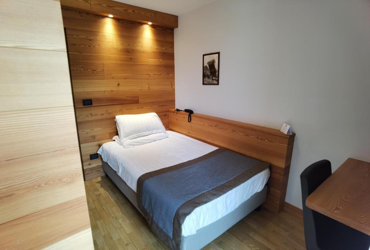 Hotel Croux 3*